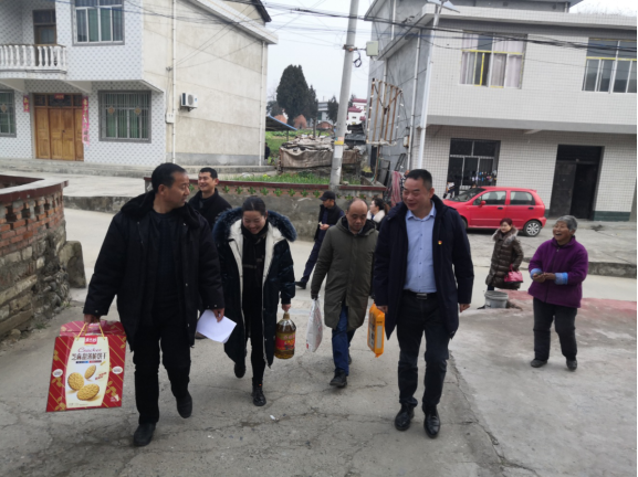“情系困難群體，傳遞黨的溫暖”主題黨日活動